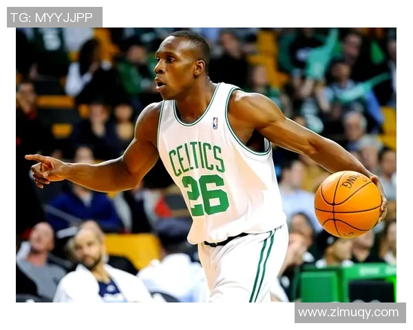 哈德森的传奇旅程：从篮球场到人生舞台的精彩蜕变