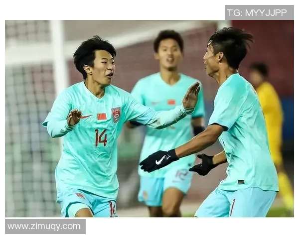 U19马其顿与黑山激战正酣青年足球赛场上的青春对决 U19马其顿与黑山激战正酣青年足球赛场上的青春对决