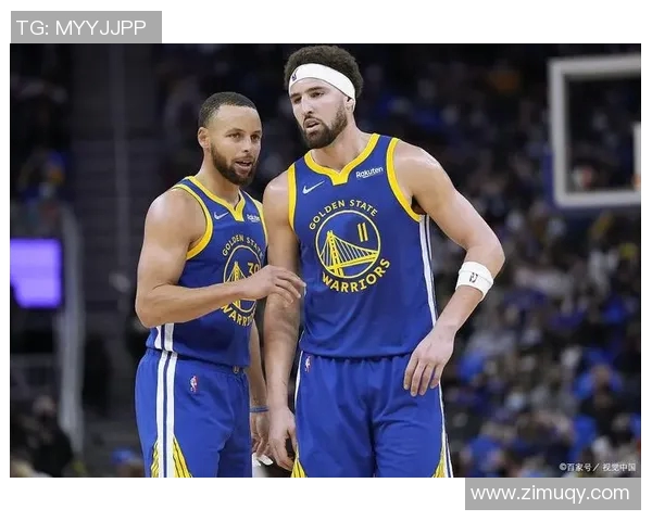 库里三分大赛决赛狂轰20球创历史壮举引发球迷热议 库里三分大赛决赛狂轰20球创历史壮举引发球迷热议