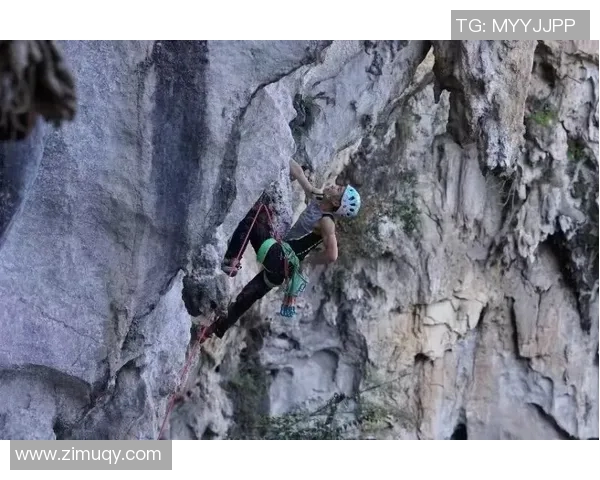 武汉攀岩队的防守策略探秘与攀岩热点分析