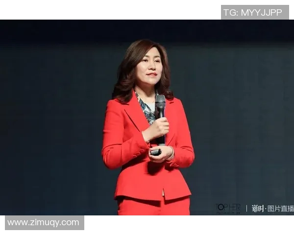 与刘娜对话探讨她的英雄联盟职业生涯与成长历程